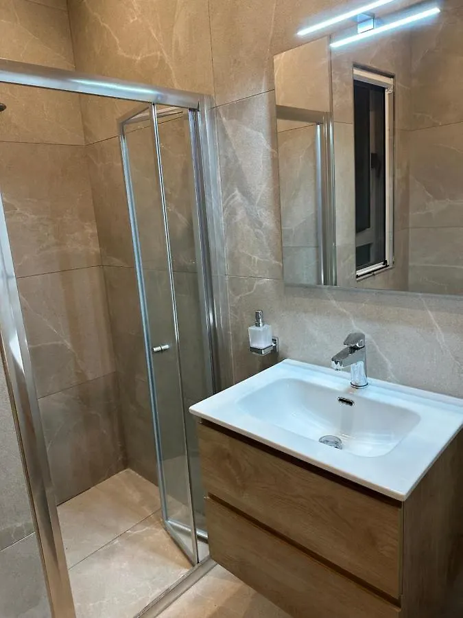 Apartmán Ewa Apt - 3-Bedrooms Apt Near Sliema - St Julians Seafront Gzira Malta